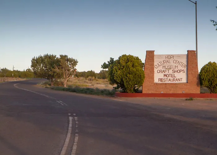 Hotel Hopi Cultural Center 2*